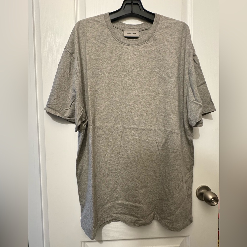 Essentials T-shirts Grey Size L